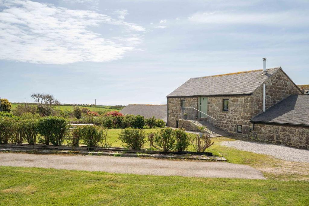 Porthcurno Barns, The Cart Lodge - Cosy Cottage, Walk To Porthcurno Beach, Pedn Vouder & Minack Theatre Penzance Exterior photo